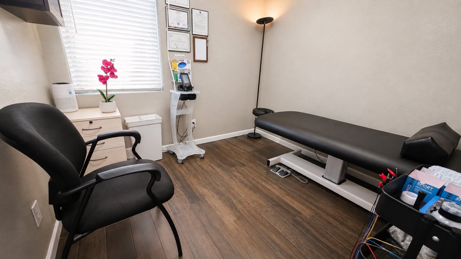 A treatment room at Copper State Chiropractic